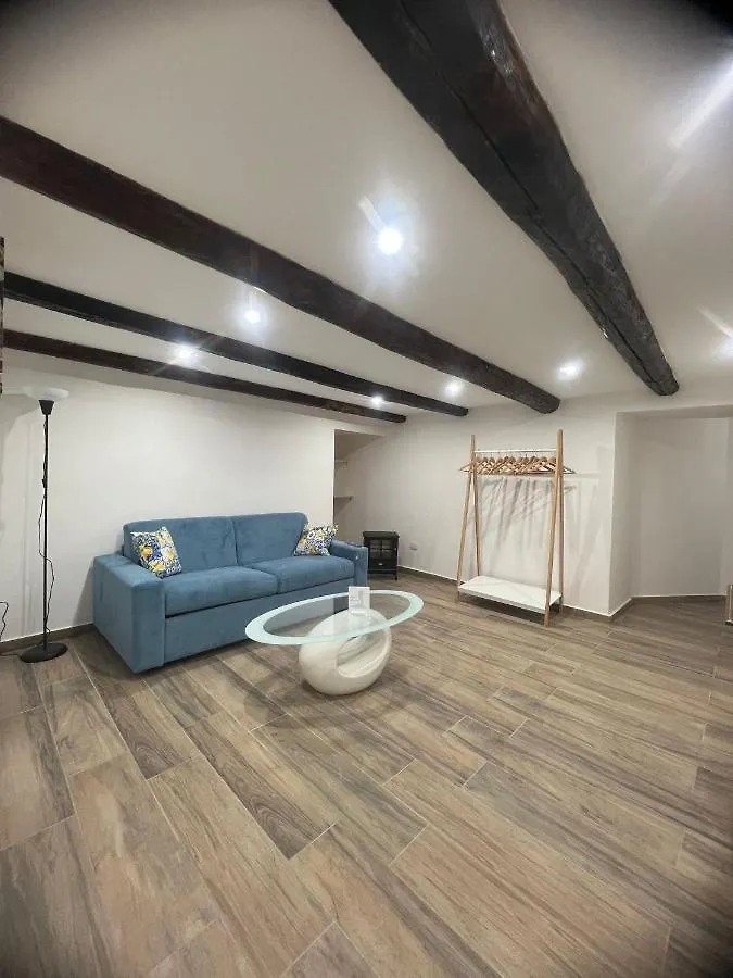 Lucullo'S Home Naples